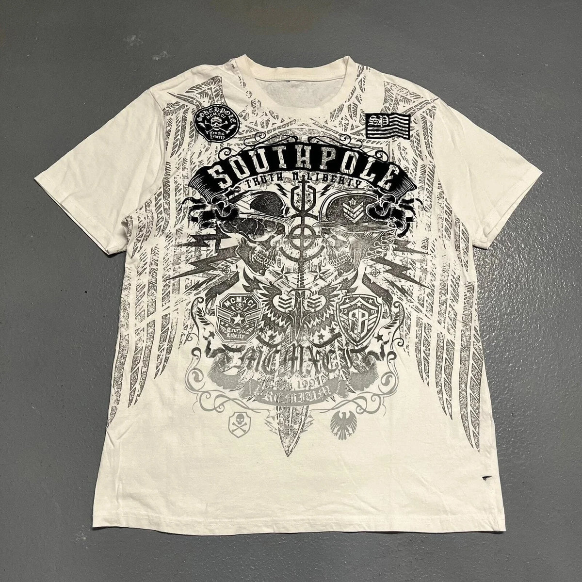 Streetwear t shirt